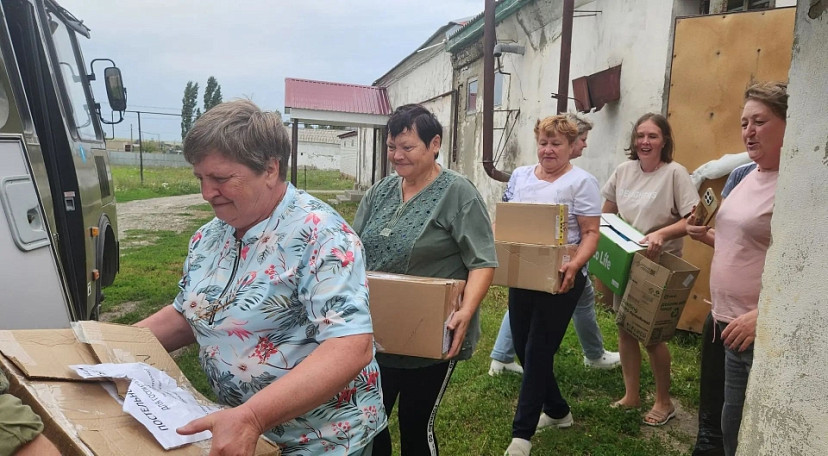 Саратовские женсоветы собрали помощь для прифронтового госпиталя